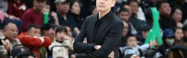 曝杨鸣卸任！辽宁男篮完成换帅，乌戈走马上任，冲击季后赛
