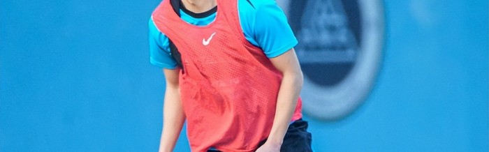 世预赛投注-命苦！26岁中场天才再遭伤病暴击，沦为玻璃人，恐遭国足彻底弃用|戴伟浚|中超|深圳队|世预赛|狼队_新浪体育_新浪新闻