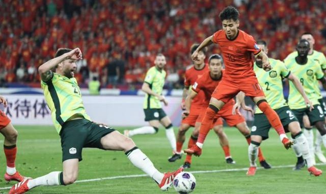 世预赛买球-【世预赛】王大雷黄油手塞鸟首秀 国足0比2澳大利亚