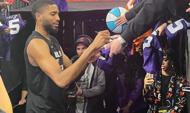 世预赛投注-两位旧将唤醒太阳美好记忆，新时代里他们步履维艰